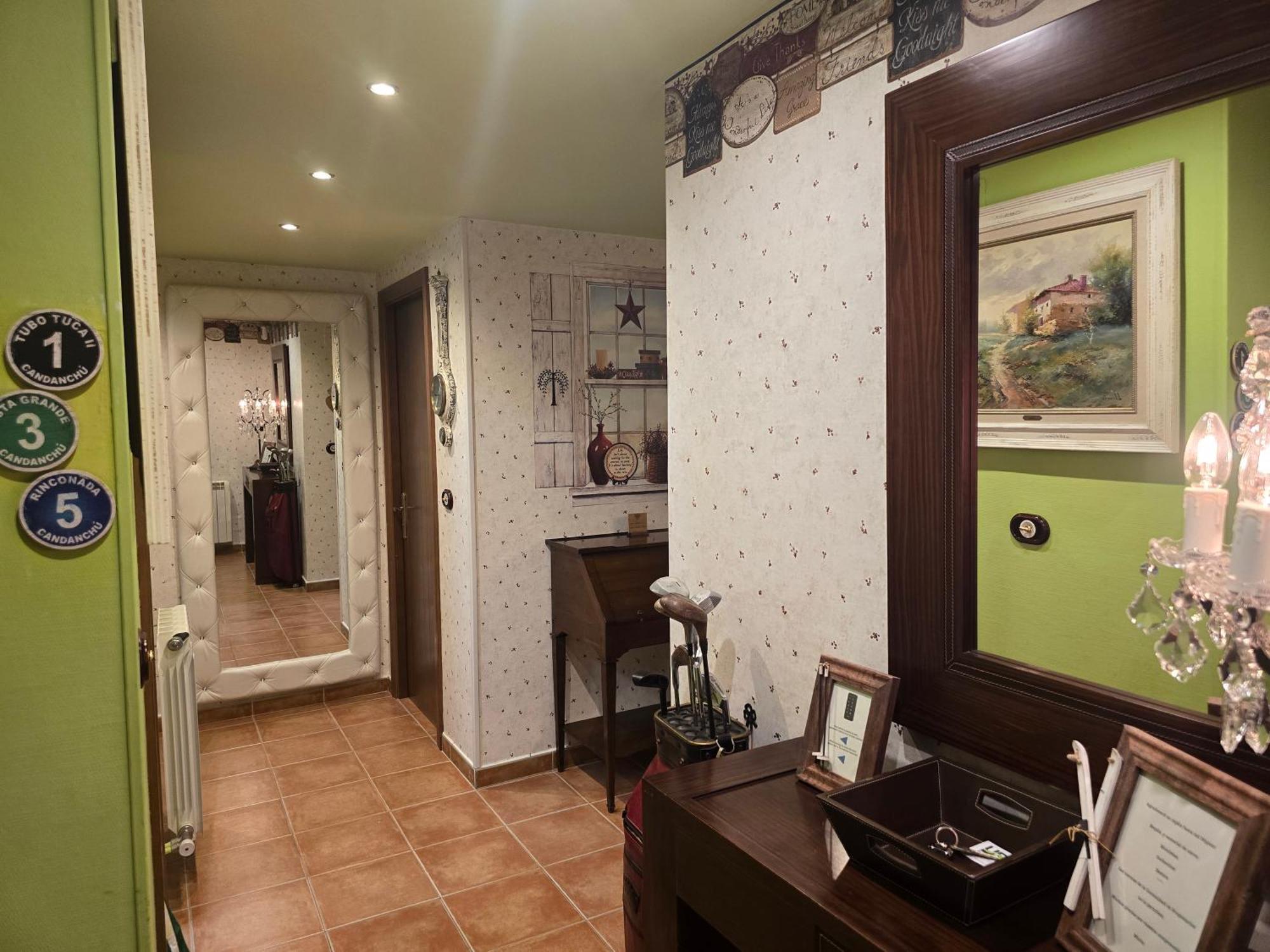 Un Encanto De Duplex Jaca Exterior photo
