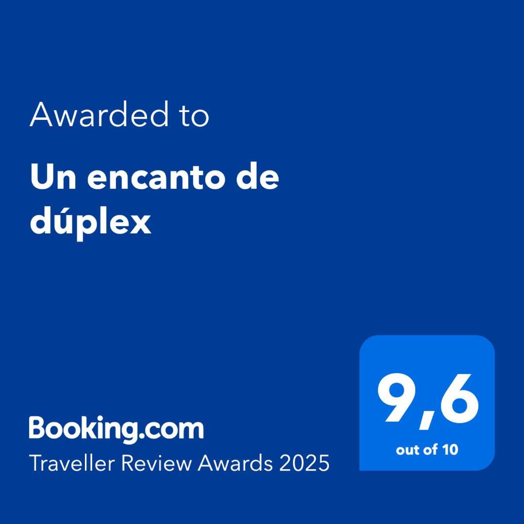 Un Encanto De Duplex Jaca Exterior photo